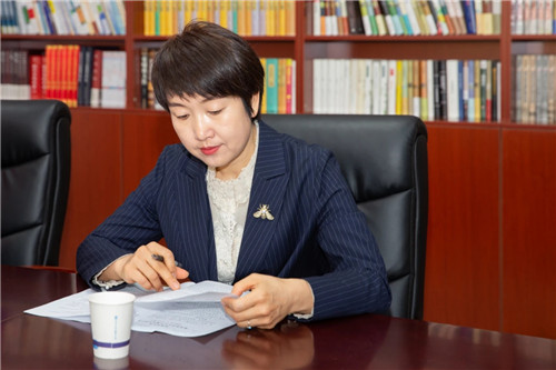 边海利.jpg