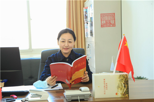 杜军.jpg