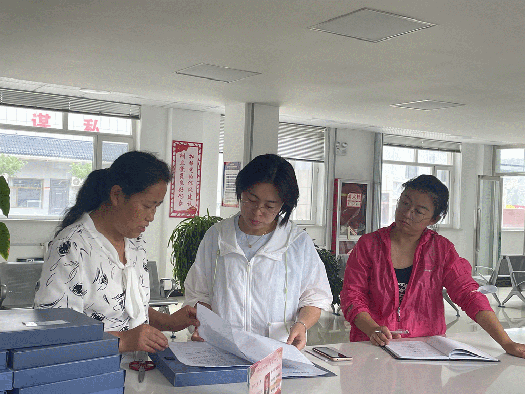 cbd233ffa67e70d6bc6418cba541688_副本.gif